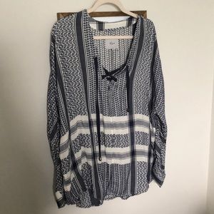 Rails super soft blue and white tunic